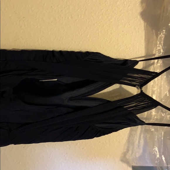 Lulus Navy blue bridesmaids dress with pockets - Picture 8 of 8